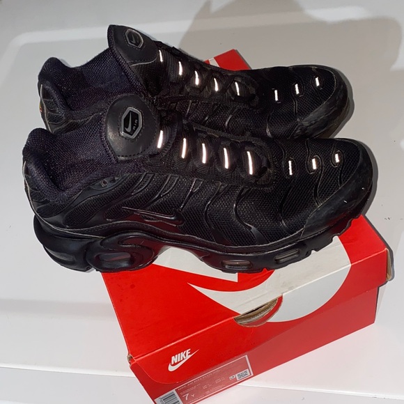 Nike Air Max Plus Youth Sneakers